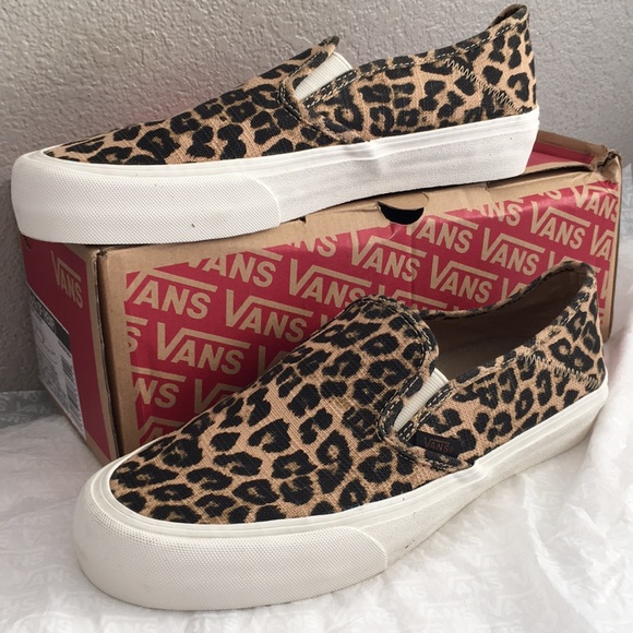 Vans Shoes - Vans Slip-On SF Hemp) Leopard9.5